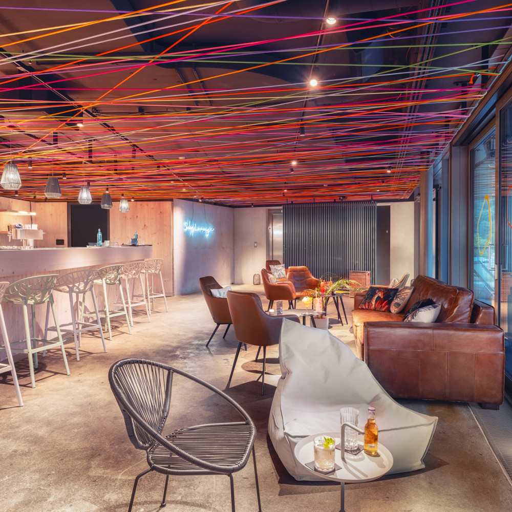 emser thermenhotel skylounge innenbereich